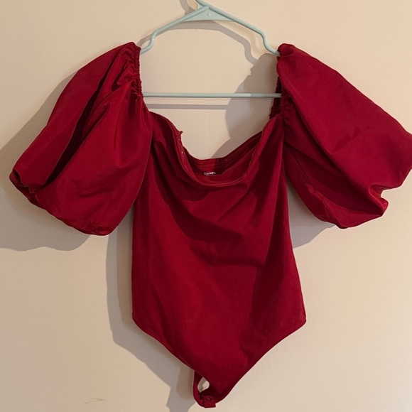 New whithtag Express Bold Red Puff Sleeve Bodysuit - Picture 2 of 8